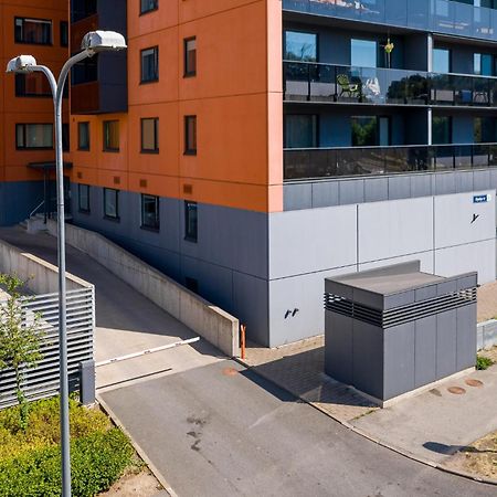 Apartamento Orange Sipelga Balcony & Free Parking Tallin Exterior foto