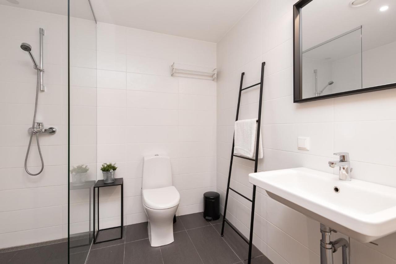 Apartamento Orange Sipelga Balcony & Free Parking Tallin Exterior foto