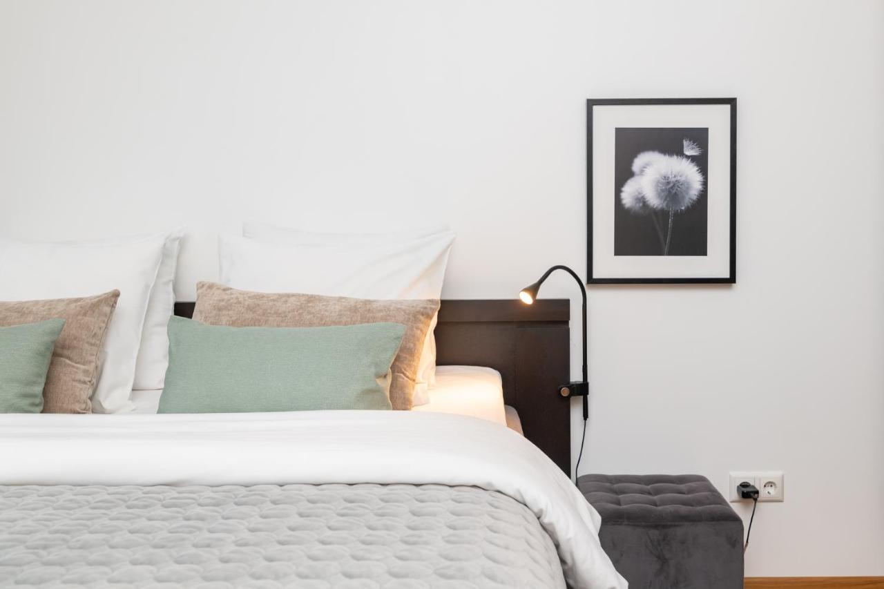 Apartamento Orange Sipelga Balcony & Free Parking Tallin Exterior foto